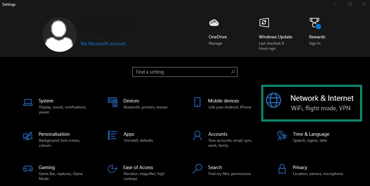 Windows 10 Settings menu highlighting Network & Internet.
