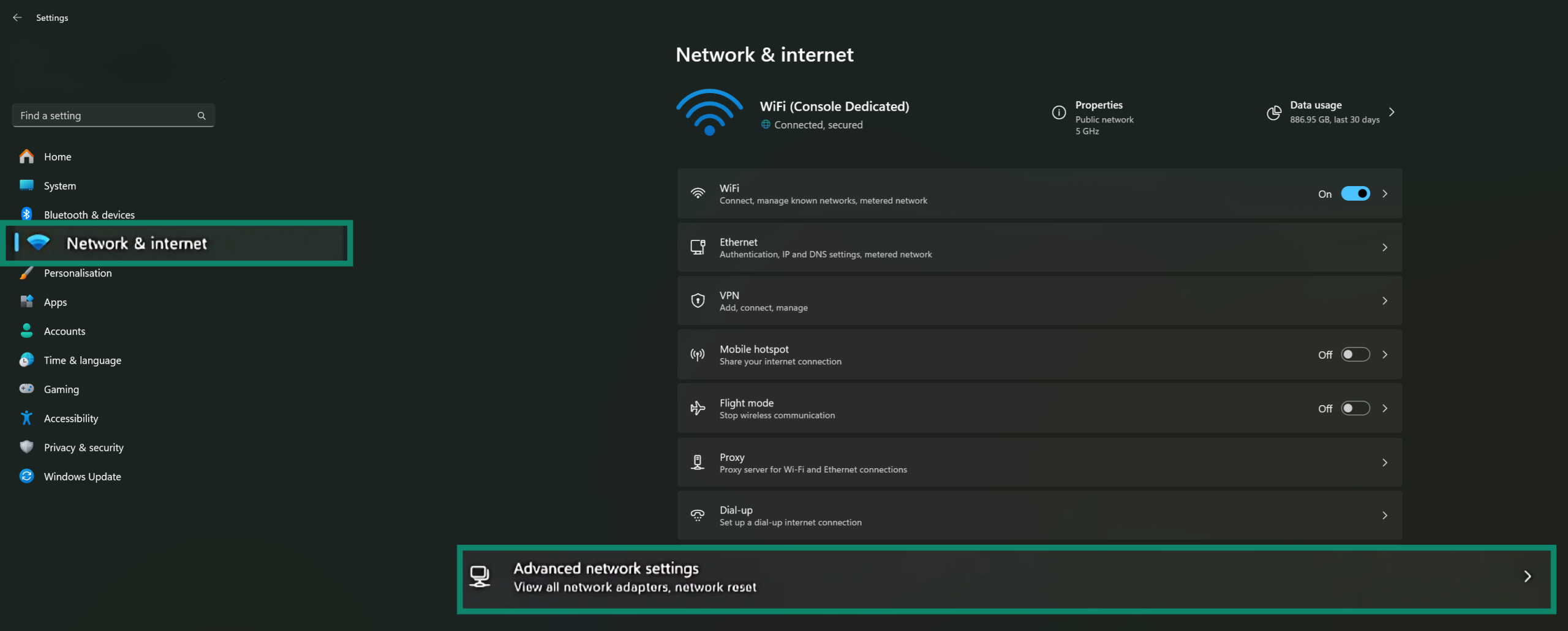 Windows 11 Settings highlighting the Network & Internet tab and the Advanced network settings option.